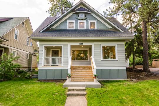 Modern Eden Terrace Home with Solar Panels and Deck