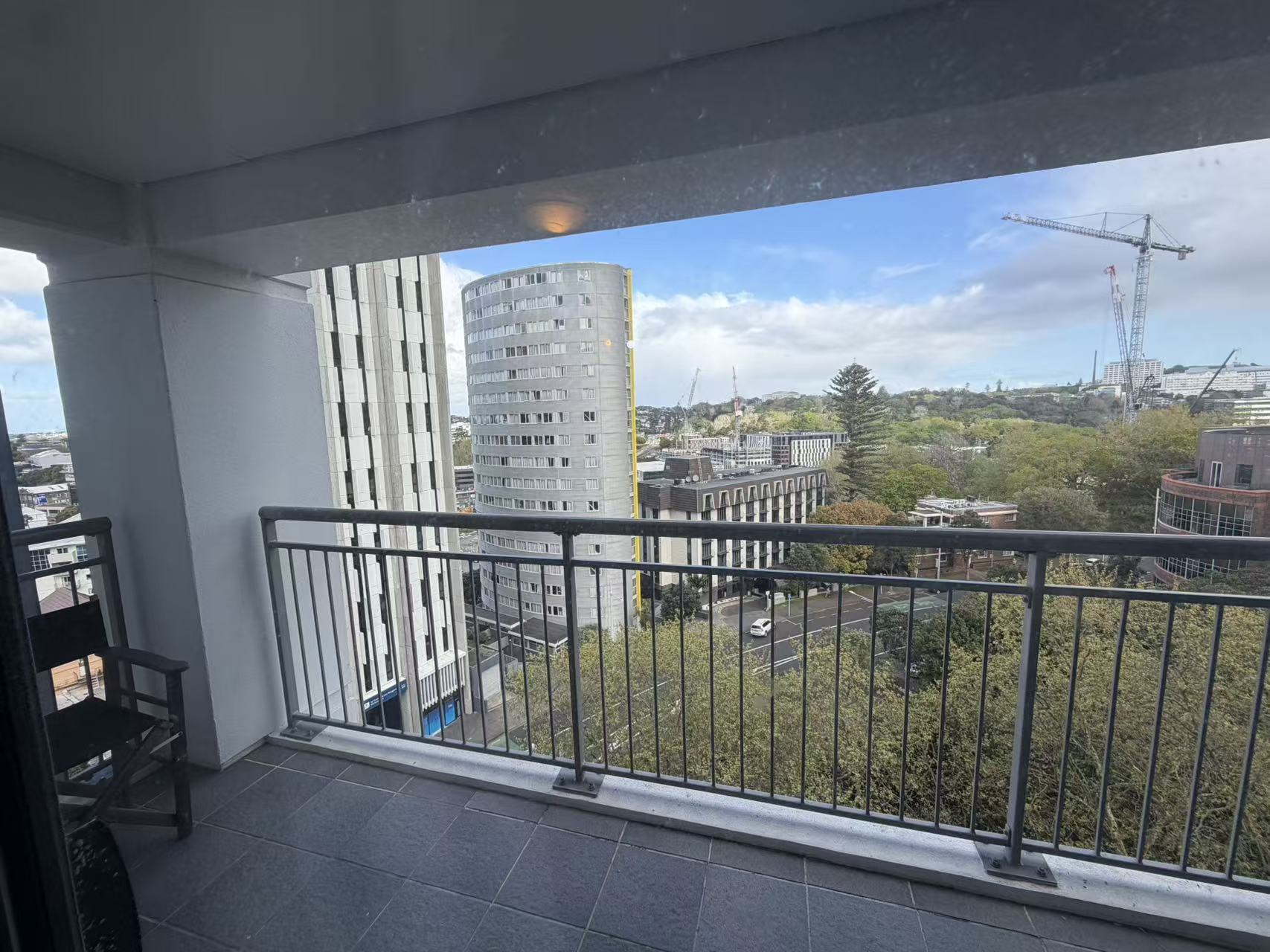 The Statesman | Well-Managed CBD Building | Studio with Balcony | Near UoA &amp; AUT | $430/wk