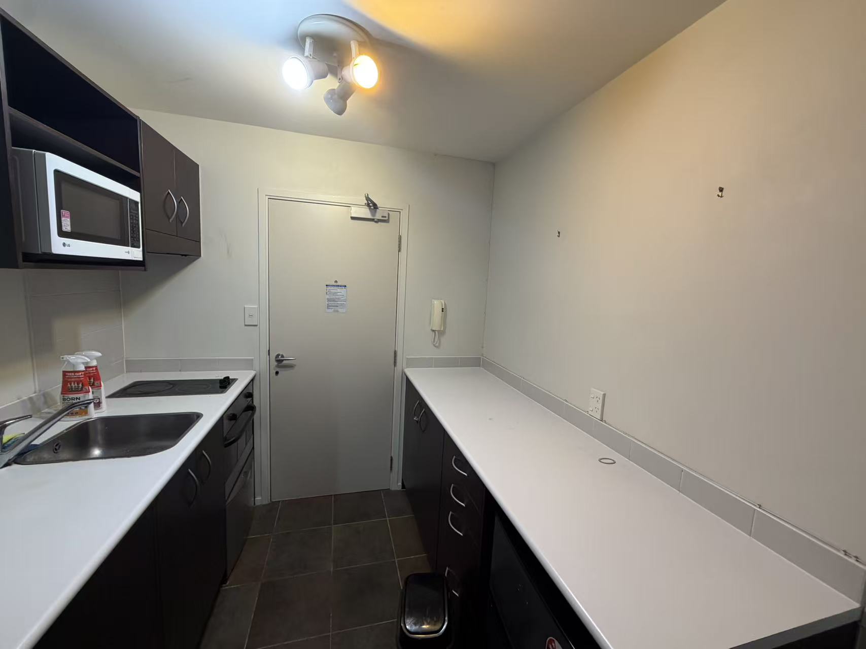 The Statesman | Well-Managed CBD Building | Studio with Balcony | Near UoA &amp; AUT | $430/wk