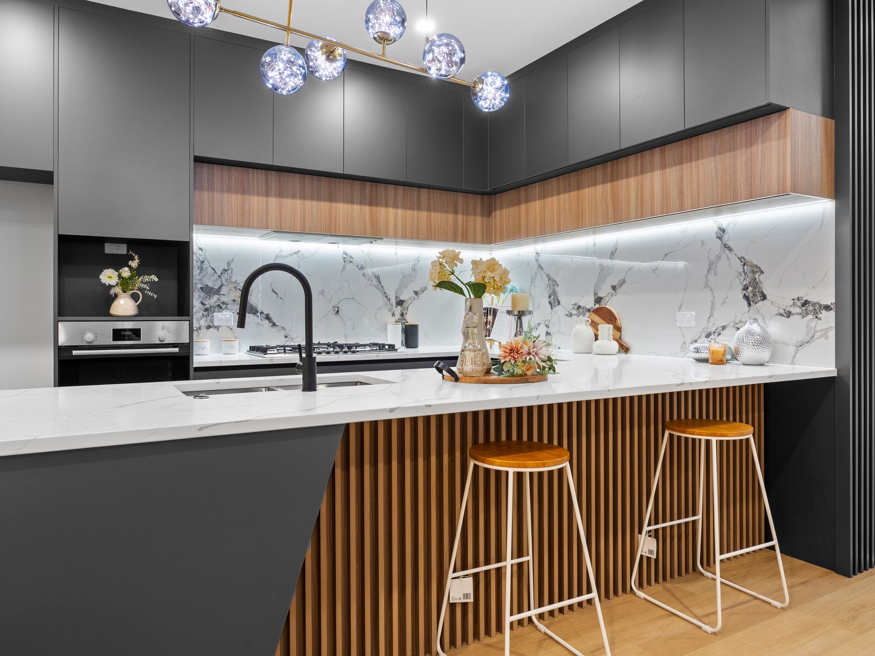 Contemporary Living in Mt Eden – photo 1 of 6