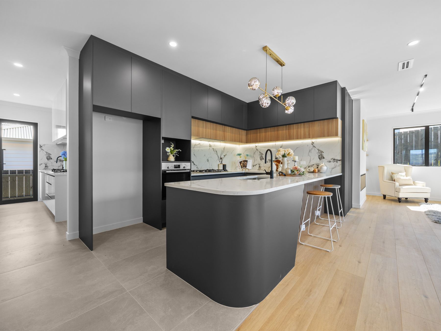 Contemporary Living in Mt Victoria